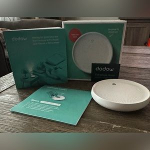 Dodow Sleep Aid Device